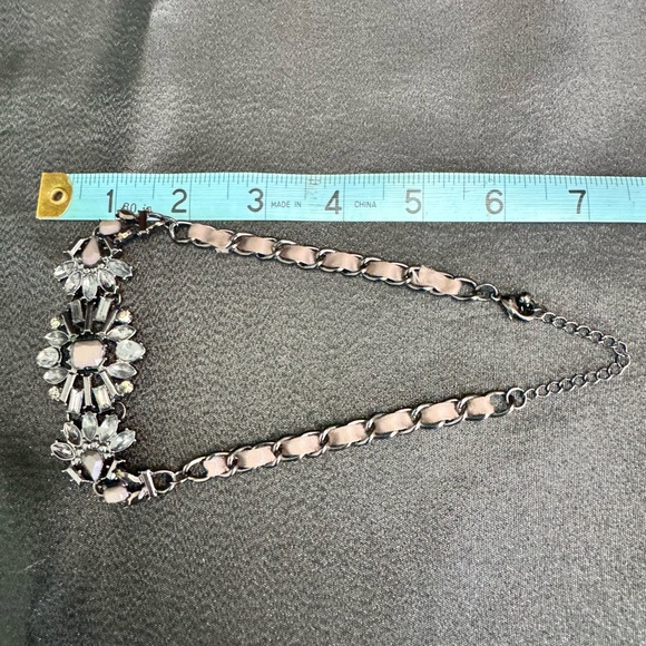 Vintage Stunning Black Crystal Statement Necklace - Picture 5 of 7